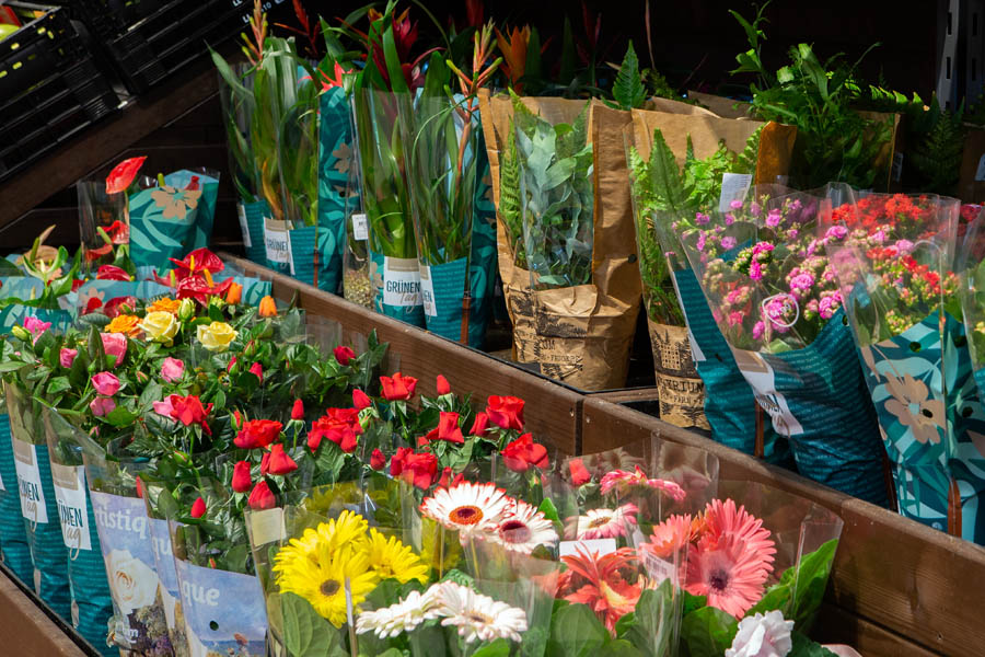 Blumen im Supermarkt